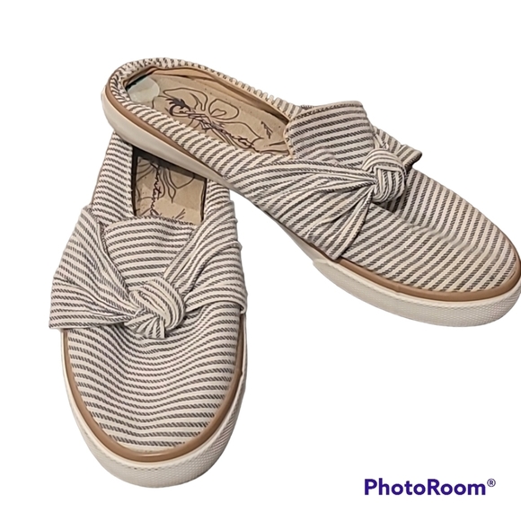 Margaritaville Shoes Margaritaville Sailor Slip On Shoes Size 8